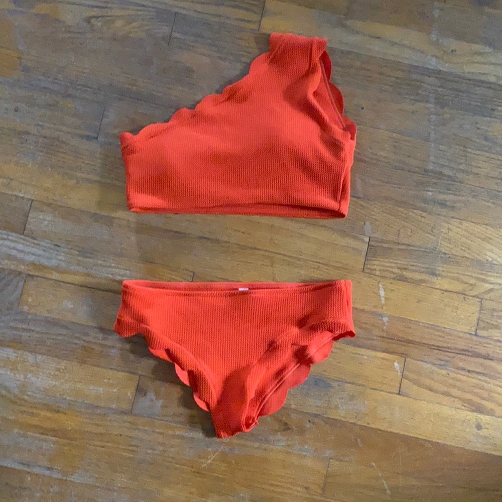 Burnt orange super cute swimsuit